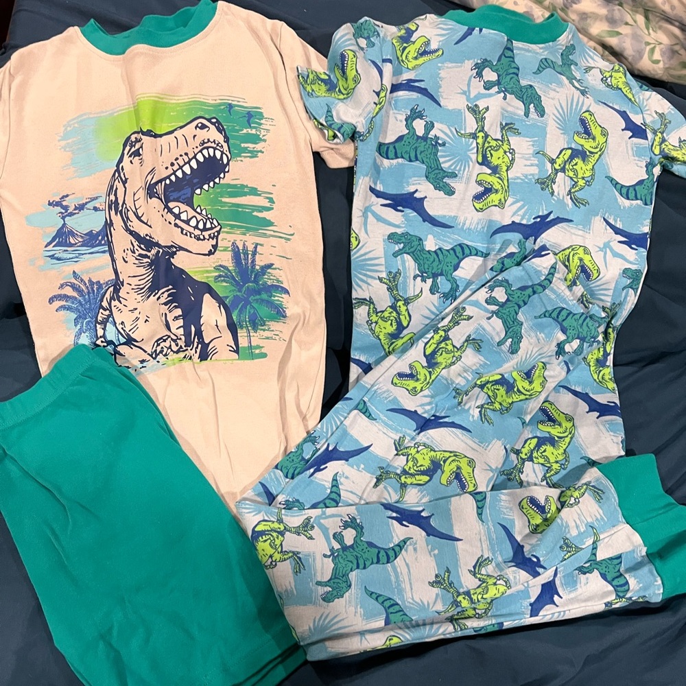 Size 8/10 boys PJs 4 pc set NWOT dinosaur print shorts, pants, t-shirts
